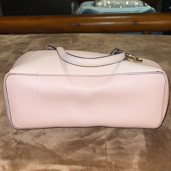 MICHAEL KORS JET SET CROSS GRAIN LEATHER TOP ZIP TOTE BAG - Picture 8 of 13